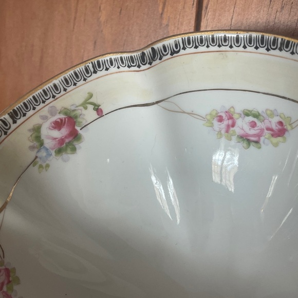 Antique Limoges France fine footed Dish 🌸 - Picture 5 of 8
